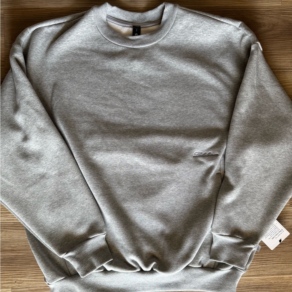 Lululemon Big Cozy Crew, size Large. NWT